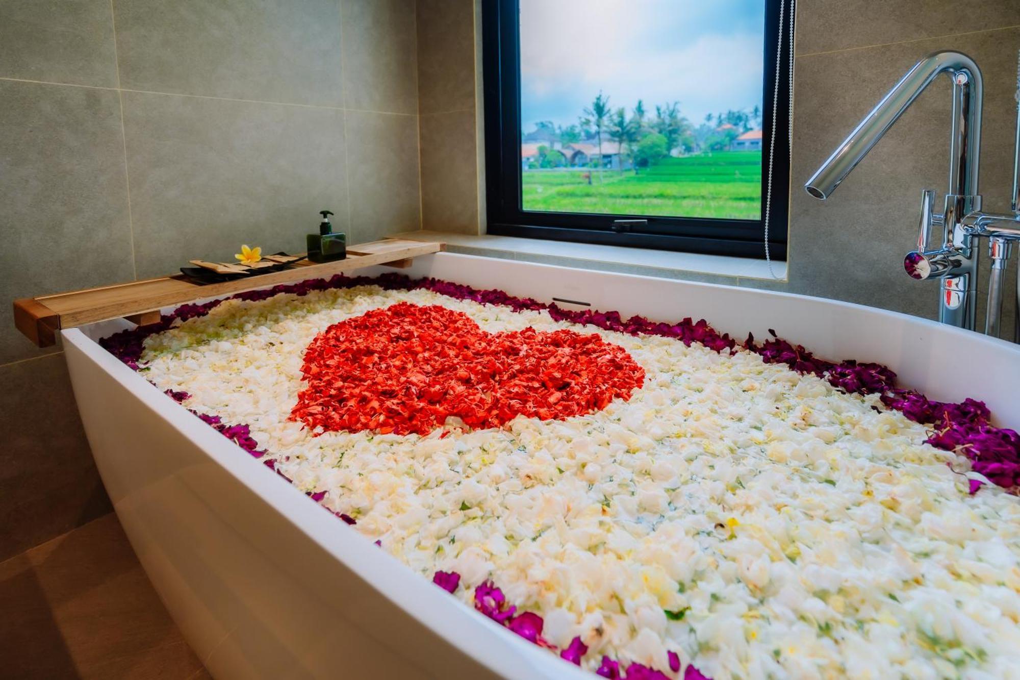 Big Dragon Villas Ubud Εξωτερικό φωτογραφία